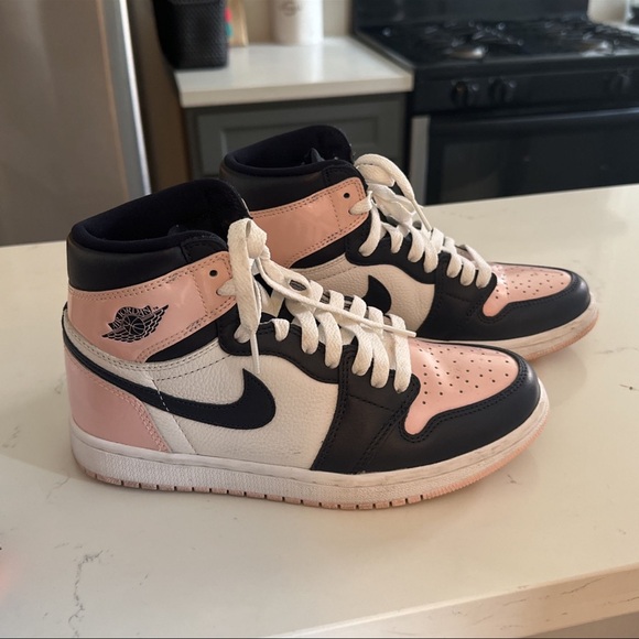 Jordan 1 Bubble Gum - Picture 1 of 4